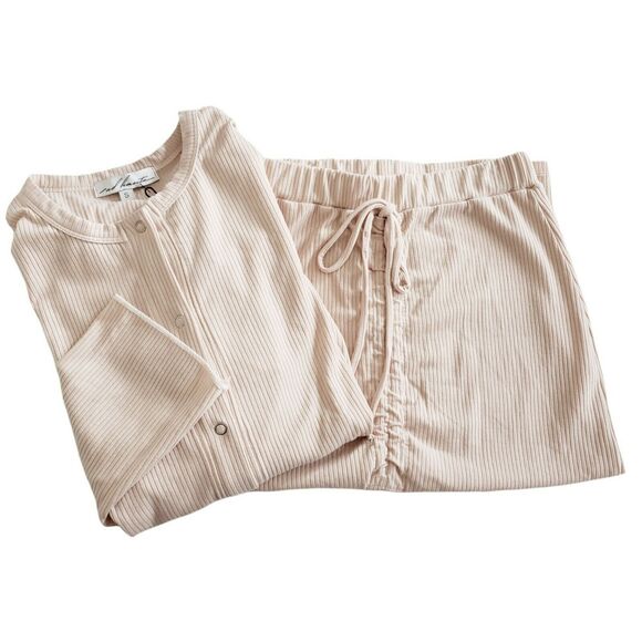 RED HAUTE 2 piece set ribbed snap front top scrunch front skirt rosewood S NEW - Picture 8 of 8